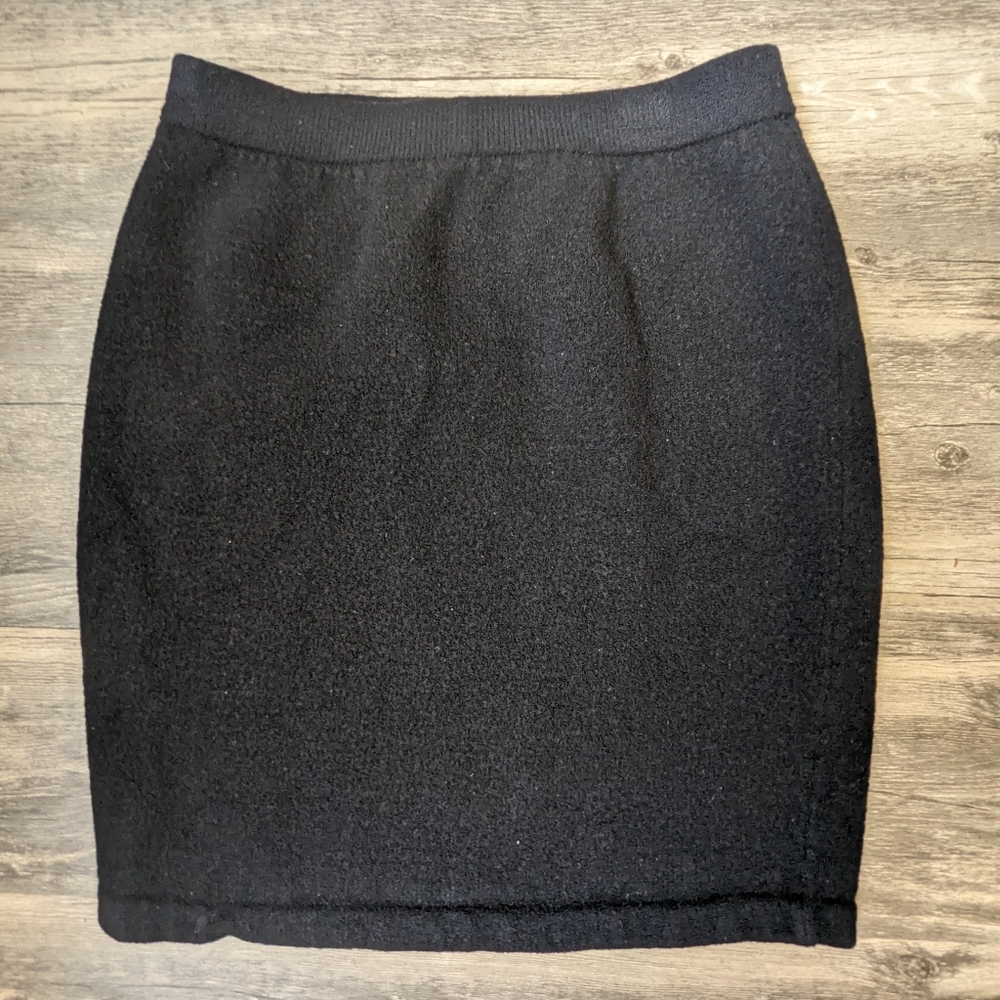 ST JOHN Basics Santana Knit Wool Women's Skirt Size 6 Black Mini BLACK LABEL